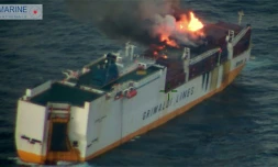 Incendie sur le navire italien "Grande America" 