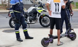 police au port
