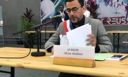 Le Port : Olivier Hoarau intronisé maire par le conseil municipal 