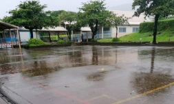 pluie école julie huet