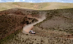 La Peugeot de Stéphane Peterhansel, le 10 janvier 2017 lors de la 8e étape du Dakar entre Uyuni et Salta