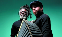 Winston McAnuff et Fixi