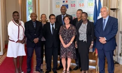 La CCI remet motion filière canne à Annick Girardin