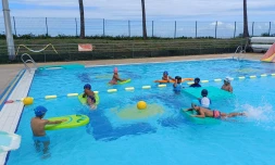 Les fêtes à l'école de natation du front de mer St-Paul