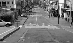 Saint-Denis rue vide 
