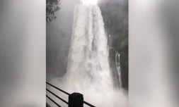 Saint-Joseph : la cascade de Grand Galet gonflée par les pluies de Calvinia