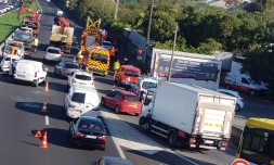 Embouteillage, accident, Pierrefonds