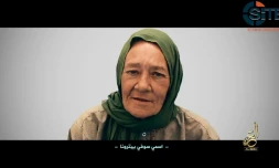 L'otage française Sophie Petronin dans une capture vidéo fourni par le groupe SITE Intelligence le 2 juilllet 2017