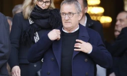 L'animateur Christophe Dechavanne, le 9 mars 2022 à Paris ( AFP / Thomas SAMSON )