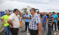 Chantier de la Nouvelle Route du littoral bloqué par les salriés du BTP