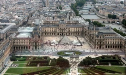 Le musée du Louvre à Paris, qui avait reçu le dessin de Degas