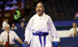 Médaille d'or karaté Lucie Ignace