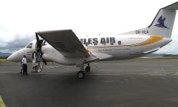 L\'Ambrer 125 qu s\'st écrasé ce mardi 27 novemre 2012 au large de Moroni (Photo Samuel Boscher - Mayotte-Matin)