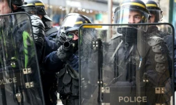 Pendant une manifestation des "gilets jaunes" Ă Paris, le 5 janvier 2019
