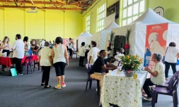 Une équipe internatSaint-Pierre: journée de sensibilisation à la maladie d'Alzheimer ionale de scientifiques a mis au point un test génétique qui permet de calculer l'ùge probable auquel une personne risque de souffrir de la maladie d'Alzheimer