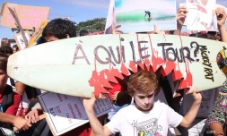 Manifestation contre la crise requins Ă Saint-Leu