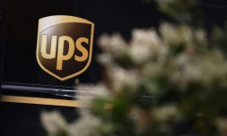 Le groupe américain de messagerie et de livraison de colis UPS va supprimer 12.000 emplois, une décision liée au ralentissement de son activité mais aussi au recours accéléré à l'automatisation