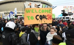 Un manifestant environnementaliste en marge de la conférence climat (COP24) à Katowice (Pologne) le 8 décembre 2018.