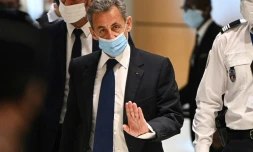 L'ex-président de la République Nicolas Sarkozy à la sortie de son procès à Paris, où il a été condamné à 3 ans de prison dont un ferme "corruption et trafic d'influence" , le 1er mars 2021