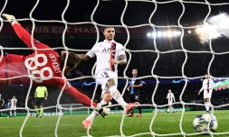 L'attaquant argentin du PSG Mauro Icardi marque l'unique but du match contre Bruges en Ligue des champions, le 6 novembre 2019 au Parc des Princes