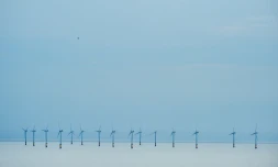 Des éoliennes au large de la cÎte du Sussex (sud de l'Angleterre), le 7 avril 2020