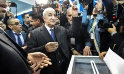 Abdelmadjid Tebboune vote pour la présidentielle à Alger, le 12 décembre 2019