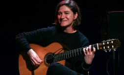 La guitariste espagnole Antonia Jimenez sur scène lors du festival de flamenco à Nîmes, le 15 janvier 2020
