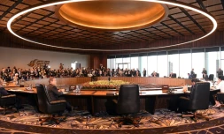 Les dirigeants d'Asie-Pacifique autour de la table du sommet de l'Apec, le 18 novembre 2018 à Port Moresby, en Papouasie-Nouvelle-Guinée