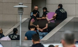 Arrivée le 20 juillte 2016 au palais de justice d'Istanbul, de personnes suspectées d'avoir participé au coup d'état