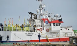 Le bateau de pêche à bord duquel a été retrouvé le corps d'un bébé, le 12 juillet 2017 à Lorient