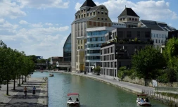 Des bateaux sur le canal de l'Ourcq à Pantin, en Seine-Saint-Denis, le 30 juillet 2022 