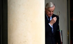 Le Premier ministre Michel Barnier quitte l'Elysée, le 27 novembre 2024