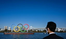 Les anneaux olympiques dans la baie de Tokyo, le 1er décembre 2020