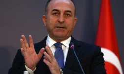 Le ministre turc des Affaires étrangères Mevlut Cavusoglu lors d'une conférence de presse à Ankara, le 25 janvier 2016