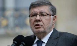 Le secrétaire d'Etat aux Transports, Alain Vidalies, à Paris, le 19 mai 2016