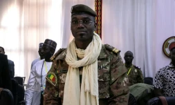 ARCHIVES - Le ministre de la Défense malien Sadio Camara, lors d'une rencontre entre les ministres de la Confédération de l'Alliance des Etats du Sahel (AES) à Ouagadougou, le 15 février 2024. Le ministre a été tué le 25 avril 2026 dans une attaque contre son domicile près de Bamako menée par des groupes armés