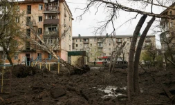 Vue d'un quartier résidentiel de Sloviansk, dans le Donbass, en Ukraine, le 14 avril 2023, après une attaque aux missiles