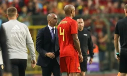 Le capitaine de la Belgique Vincent Kompany sort, blessé, contre le Portugal en match amical, le 2 juin 2018 à Bruxelles