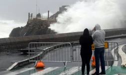 La côte balayée par des vents violents le 13 octobre 2016 à Sète 