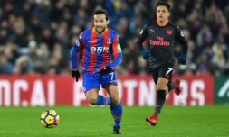 Le milieu de Crystal Palace Yohan Cabaye (g) lors du déplacement à Arsenal le 28 décembre 2017