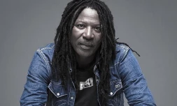 Alpha Blondy source site mediacom