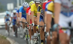 Tour de l'île cycliste photo d'archive