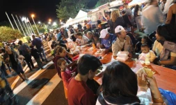 Marché de nuit à Saint-Denis