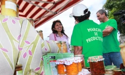 Samedi 26 Novembre 2011
Marché des producteurs photo Le Prince