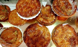 Galettes et gâteaux des rois (Photo image-réunion pour www.ipreunion.com)