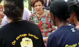 Lundi 30 Janvier 2011
Visite de Roselyne Bachelot à l'association Momon papa lé la