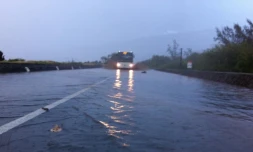 Saint-Leu - Dimanche 5 février 2012 - Les fortes pluies ont provoqué des inondation s à Saint-Leu