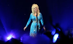 Dolly Parton se produit à Londres le 5 juillet 2008