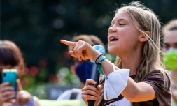 La militante écologiste Greta Thunberg lors d'une manifestation le 1er octobre 2021 à Milan en marge de la préparation de la COP26