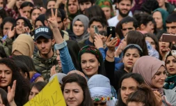 Manifestation de femmes pour marquer la journée internationale des droits des femmes à Diyarbakir, le 8 mars 2018